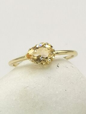 Citrine  Ring 14k Gold on Sterling Silver size 7 Stacking 🆕
